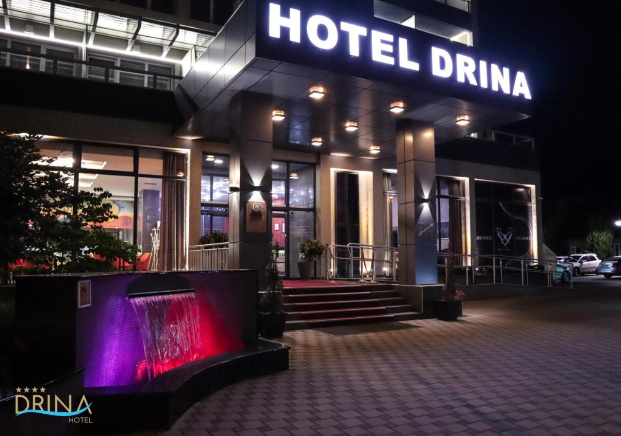 Drina Hotel Bijeljina Exteriör bild