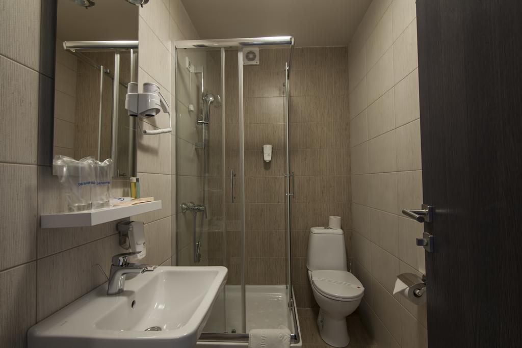 Drina Hotel Bijeljina Exteriör bild